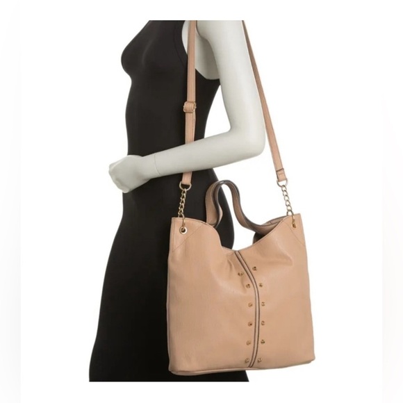 Jessica Simpson Studded
Hobo Handbag additional wallet included - Picture 1 of 8